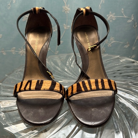 Genuine leather & Chic Sling back Heels - Picture 1 of 7